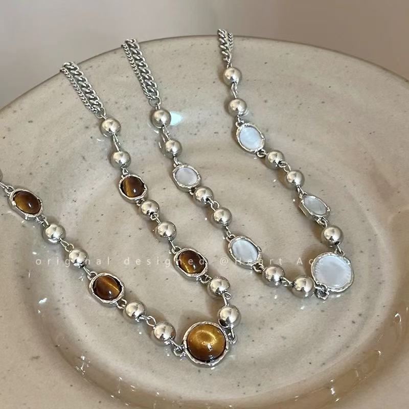 Chic Tiger Eye Beaded Necklace - Minimalist Silver Tone Choker