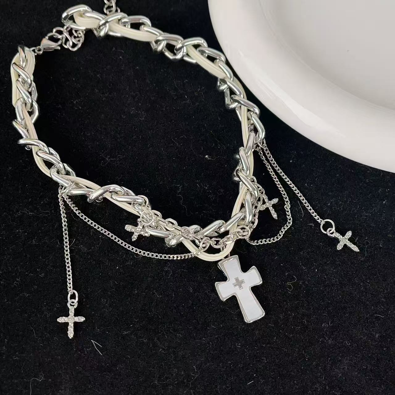 Irregular splicing cross pendant personality trend sweet men and women hip-hop necklace collarbone